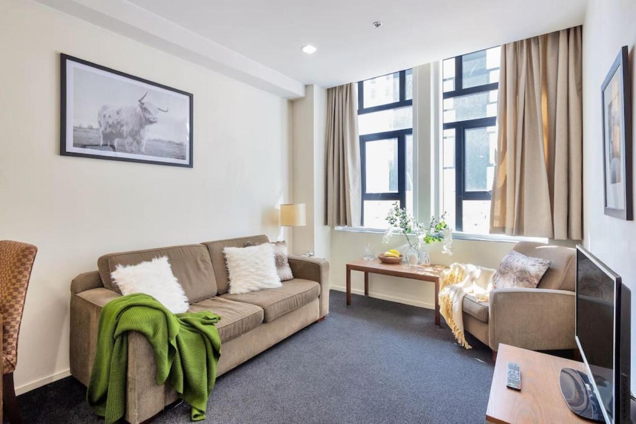 Urban Deco Apartment On Queen Street Auckland Eksteriør billede