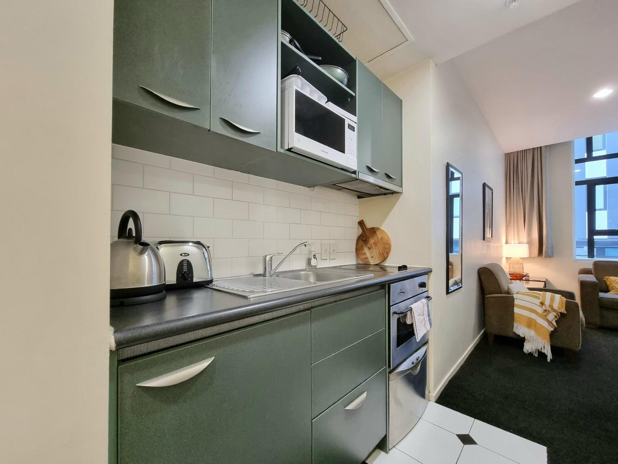 Urban Deco Apartment On Queen Street Auckland Værelse billede